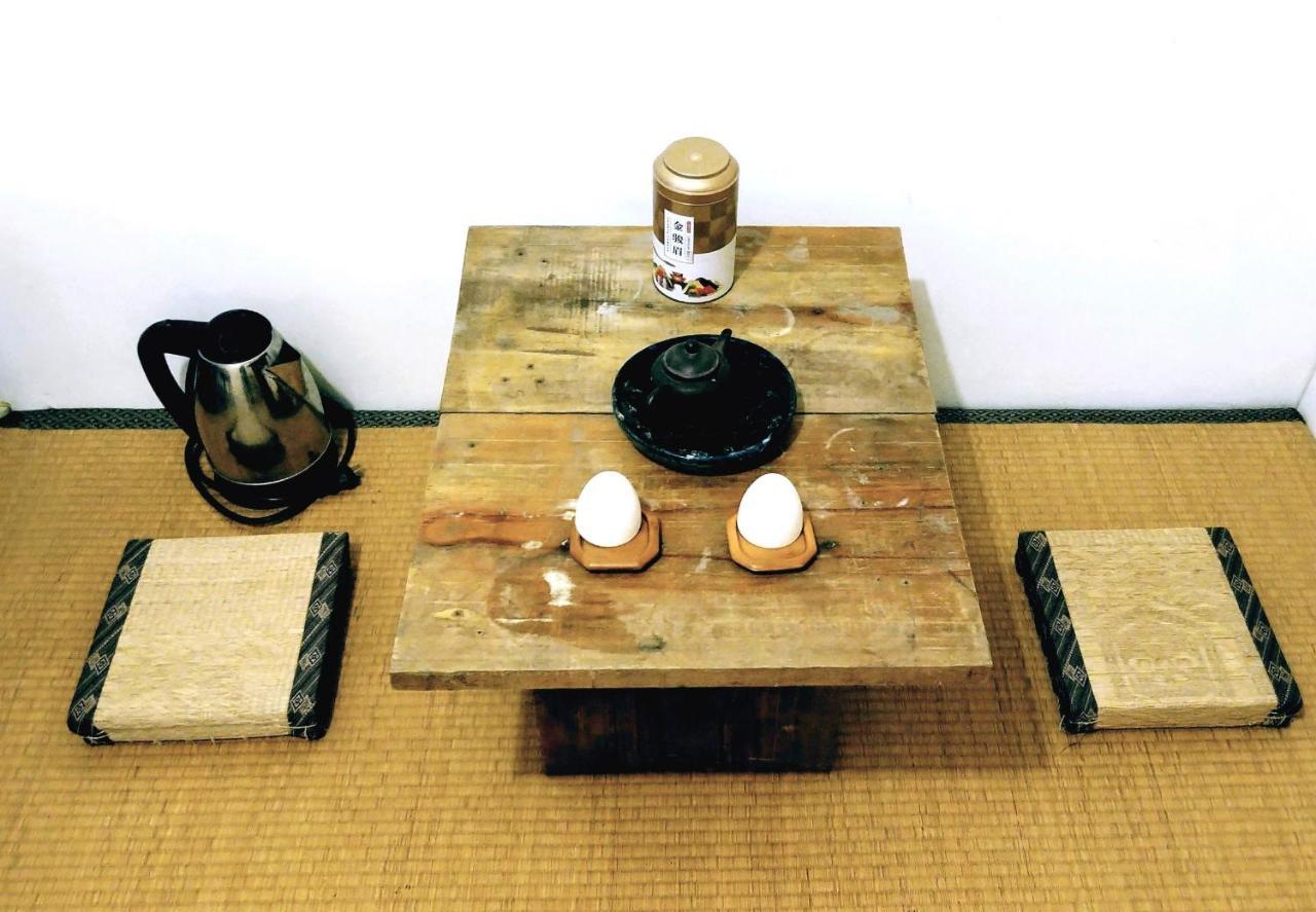 Museum Traveler'S Bnb Sanzhi Extérieur photo