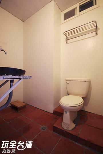 Museum Traveler'S Bnb Sanzhi Extérieur photo