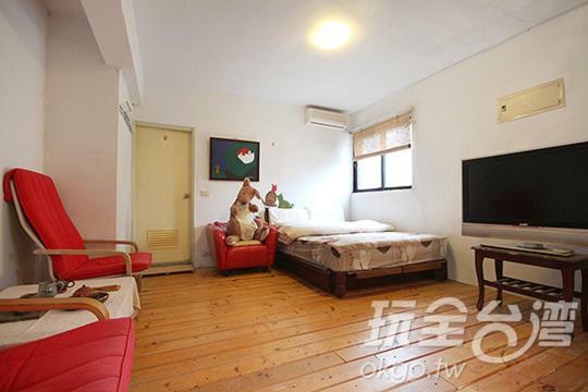Museum Traveler'S Bnb Sanzhi Extérieur photo